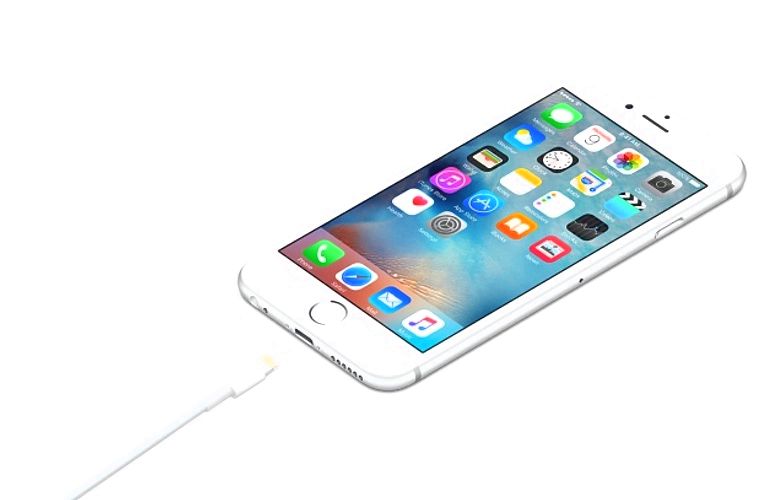 Iphone in 2017 could keep lightning port for charging: analyst standard for power delivery, Kuo